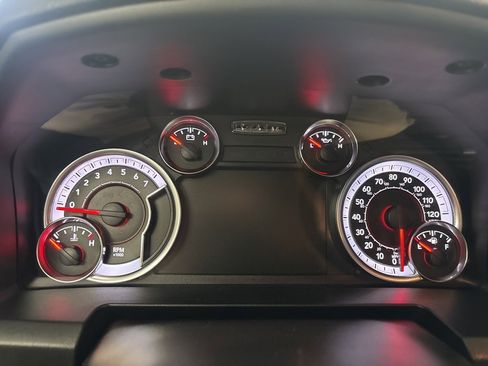 Used 2023 RAM 1500 Classic Warlock w/ Electronics Group image 18