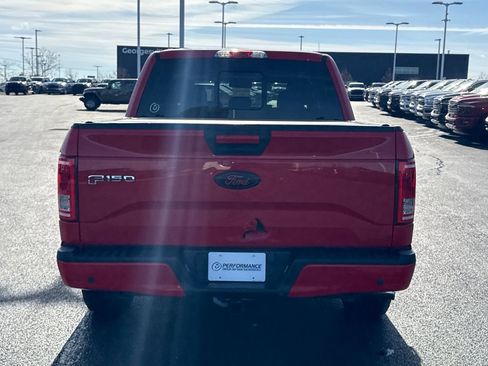 Used 2015 Ford F150 XLT w/ Equipment Group 302A Luxury image 4