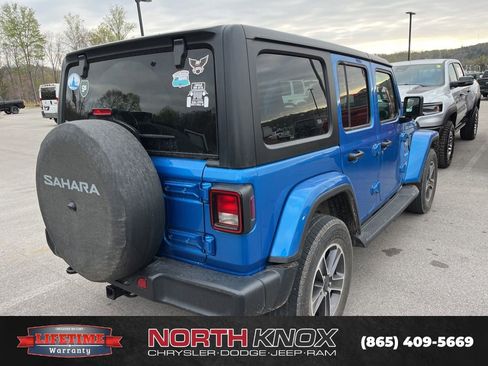 Used 2023 Jeep Wrangler Sahara w/ Cold Weather Group image 4