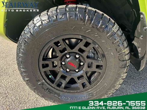 Used 2023 Toyota 4Runner TRD Off-Road Premium image 32