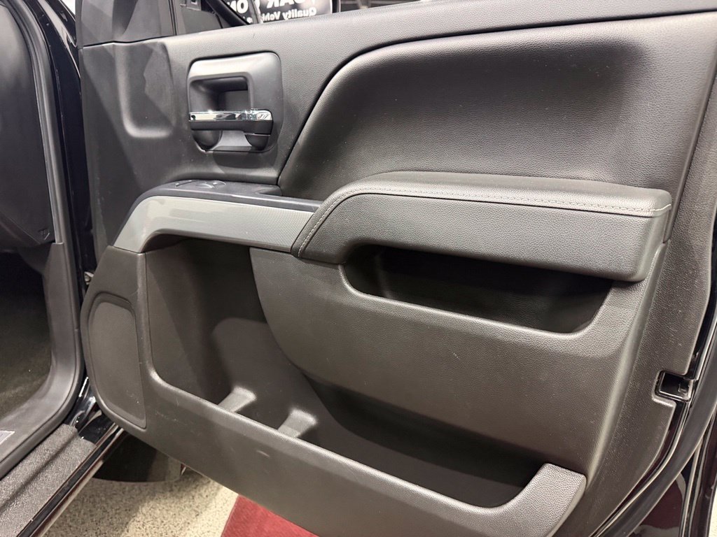 Used 2015 Chevrolet Silverado 1500 LT w/ Custom Sport Edition AWD/4WD image 36