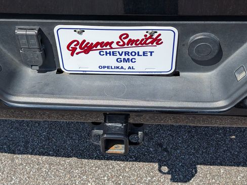 Used 2025 GMC Sierra 1500 Denali w/ Technology Package AWD/4WD image 9