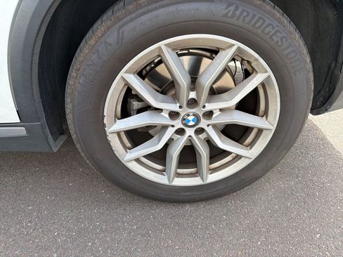 Used 2021 BMW X5 xDrive45e w/ Premium Package image 9