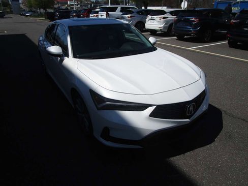 Used 2025 Acura Integra image 4