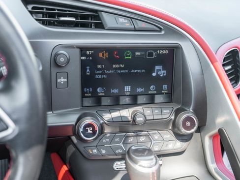 Used 2019 Chevrolet Corvette Grand Sport RWD image 16