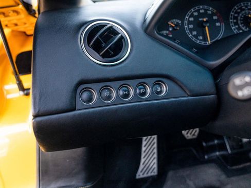 Used 2004 Lamborghini Murcielago Coupe image 31