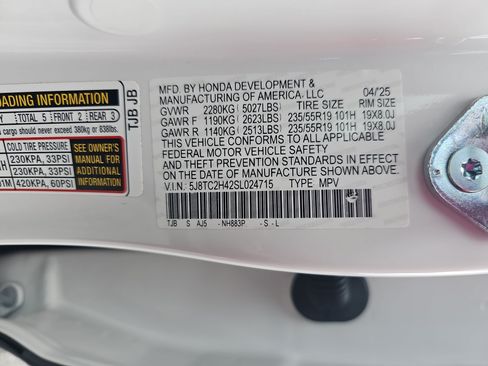 Certified 2025 Acura RDX SH-AWD image 33