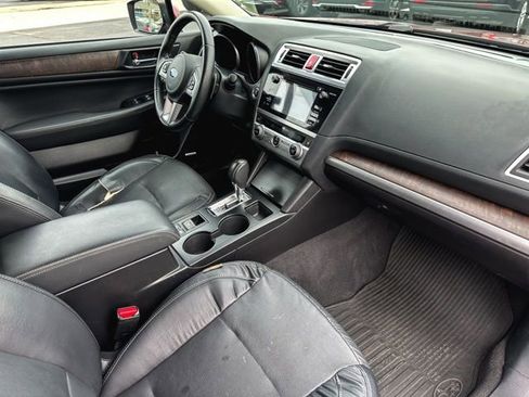 Used 2017 Subaru Outback 2.5i Limited image 25