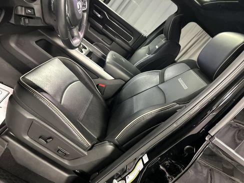 Used 2024 RAM 2500 Laramie w/ Night Edition AWD/4WD image 12