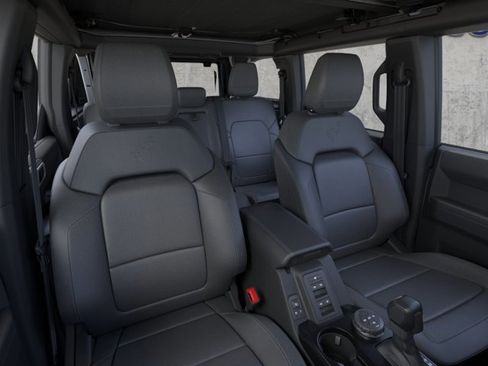 New 2026 Ford Bronco Outer Banks AWD/4WD image 10