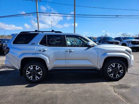 Used 2025 Toyota 4Runner TRD Sport image 6