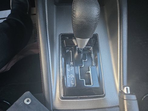 Used 2024 Mitsubishi Outlander Sport SE image 19