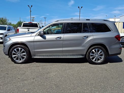 Used 2015 Mercedes-Benz GL 450 4MATIC image 2