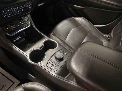 Used 2019 GMC Terrain SLT w/ Preferred Package image 27