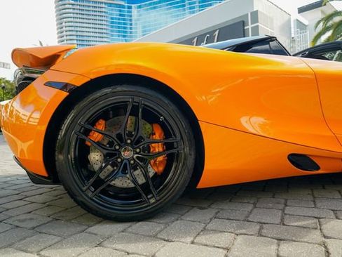 Used 2020 McLaren 720S Luxury image 31