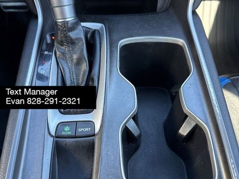 Used 2018 Honda Accord Sport image 13