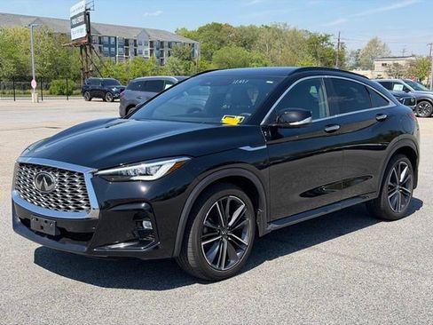 Used 2023 INFINITI QX55 Essential AWD/4WD image 3