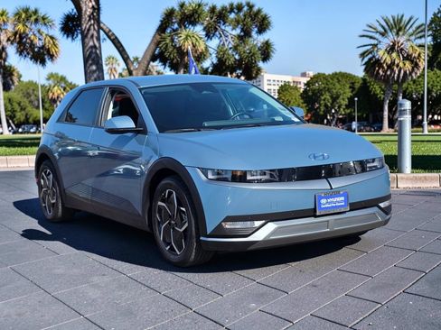 Certified 2024 Hyundai Ioniq 5 SEL image 3