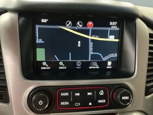 Used 2015 GMC Yukon XL SLT w/ Open Road Package image 16