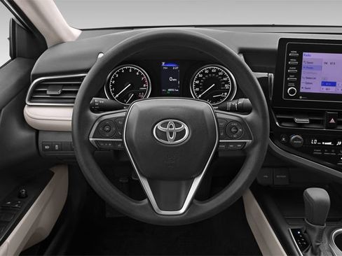 Used 2025 Toyota Camry LE w/ Convenience Package AWD/4WD image 8