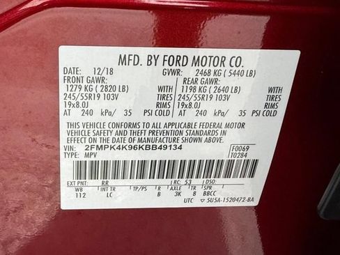 Used 2019 Ford Edge Titanium w/ Cold Weather Package AWD/4WD image 26