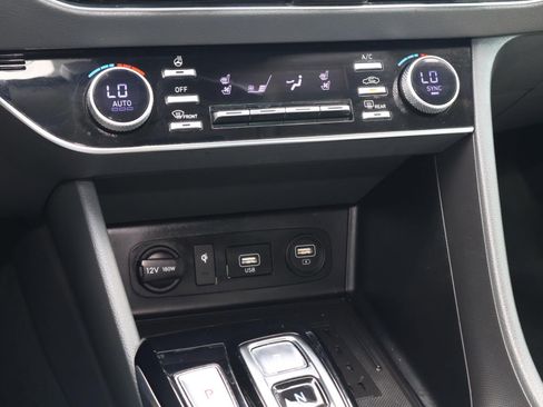 Used 2022 Hyundai Sonata Limited image 28