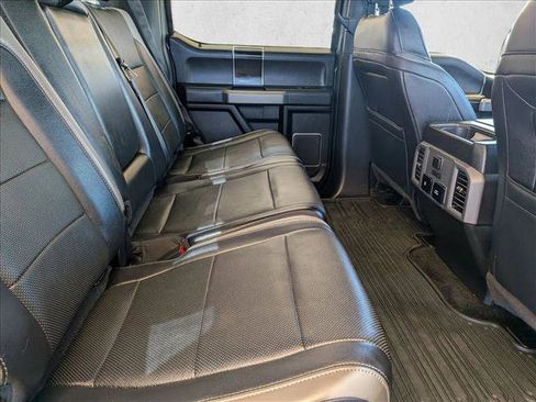 Used 2018 Ford F150 Raptor w/ Equipment Group 802A Luxury image 20