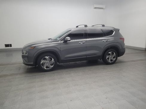 Used 2023 Hyundai Santa Fe SEL FWD image 2