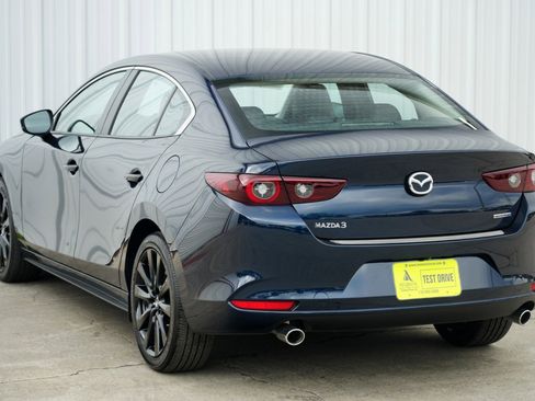 Used 2025 MAZDA MAZDA3 s image 44