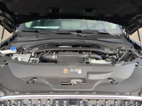 New 2025 Lincoln Aviator 2WD image 26