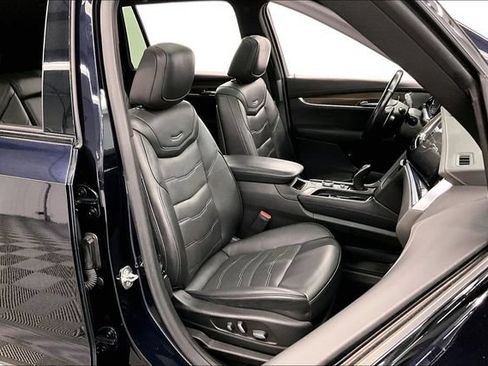 Used 2022 Cadillac XT6 Sport w/ Platinum Package AWD/4WD image 8