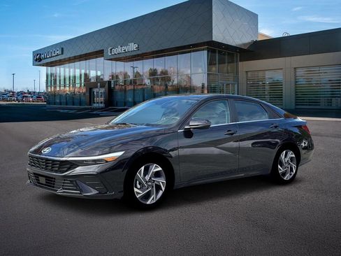 New 2026 Hyundai Elantra Limited FWD image 2