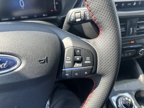 Used 2023 Ford Escape ST-Line w/ Tech Pack #1 FWD image 24