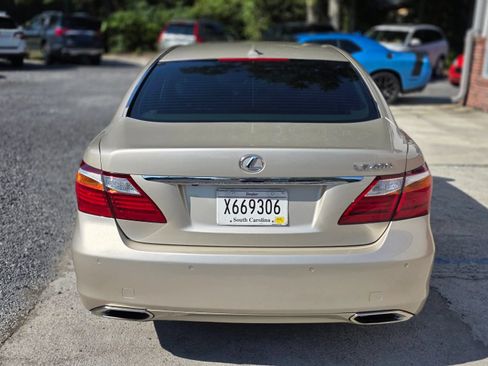 Used 2011 Lexus LS 460 w/ Luxury Value Edition RWD image 7
