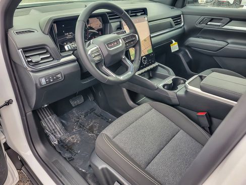 New 2026 GMC Terrain Elevation w/ Technology Package II image 10