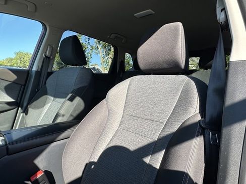 Certified 2022 Nissan Rogue SV image 25