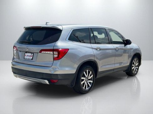 Used 2021 Honda Pilot EX image 5