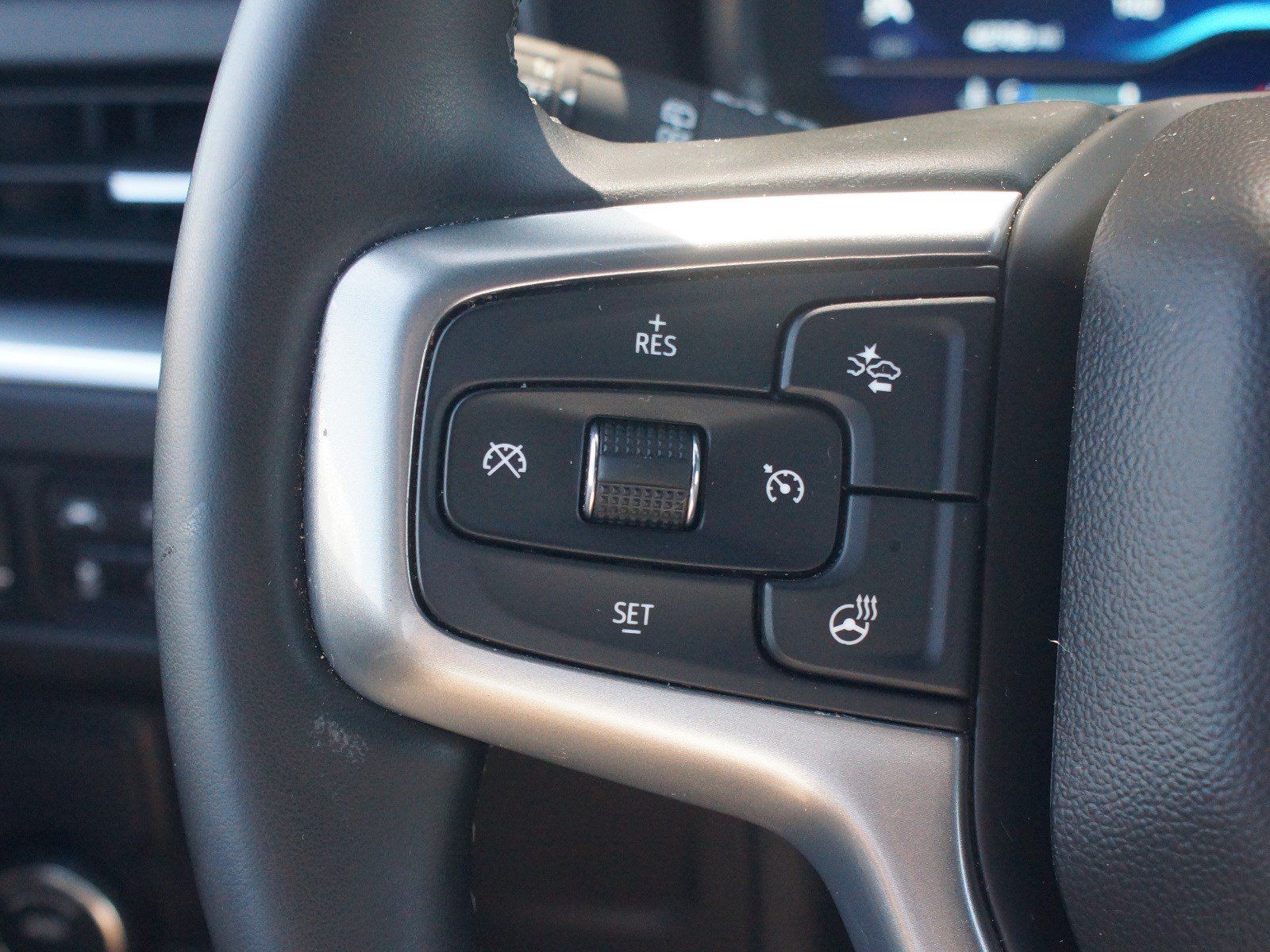 Used 2024 Chevrolet Tahoe LT w/ LT Signature Plus Package RWD image 11