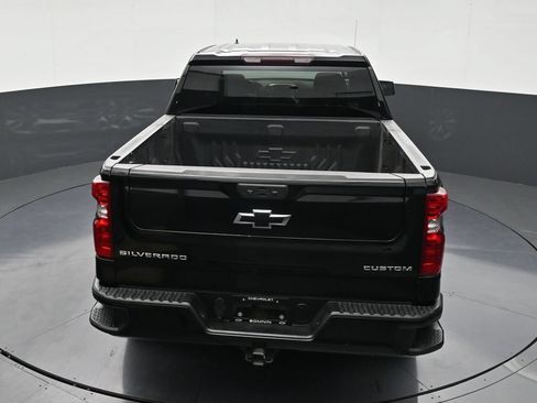 Used 2022 Chevrolet Silverado 1500 Custom RWD image 15