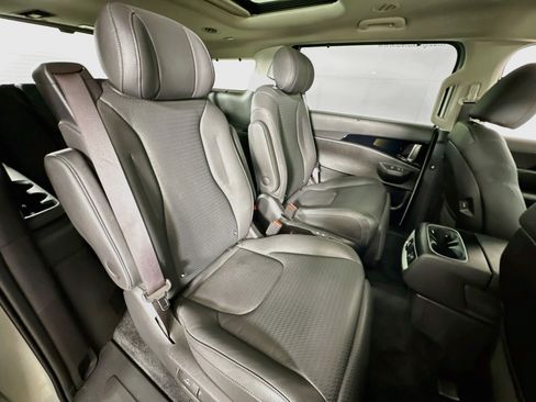 Used 2025 Kia Carnival SX Prestige FWD image 29