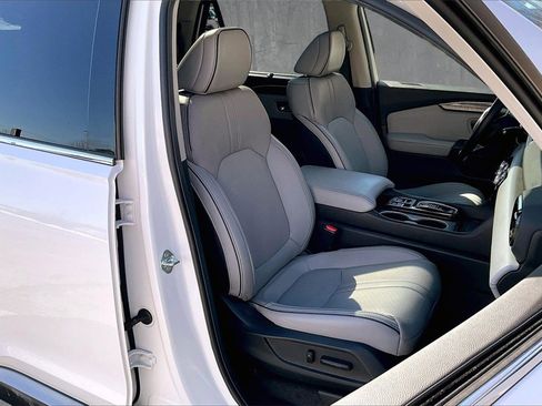 Used 2024 Honda Pilot Elite image 30