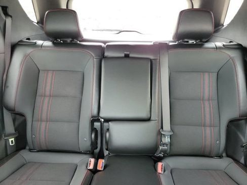 Used 2024 Chevrolet Equinox RS FWD image 30