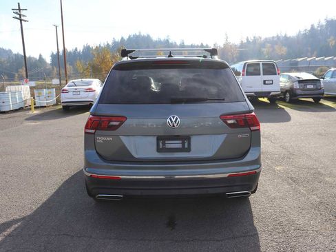 Used 2021 Volkswagen Tiguan SEL image 6