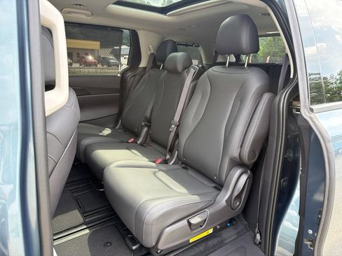 Used 2026 Kia Carnival SX Prestige FWD image 20