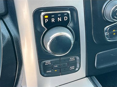 Used 2019 RAM 1500 Big Horn image 16