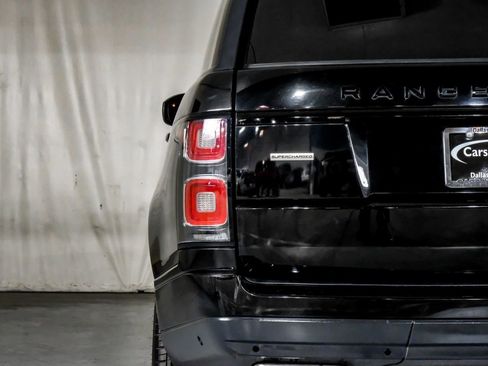 Used 2019 Land Rover Range Rover Supercharged image 41