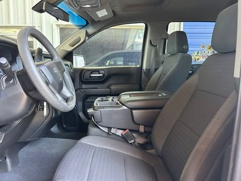 Used 2022 Chevrolet Silverado 1500 Custom w/ Rally Edition RWD image 9