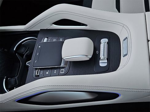 New 2026 Mercedes-Benz GLE 53 AMG 4MATIC Coupe image 24