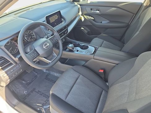 New 2026 Nissan Rogue SV w/ Cold Weather Package FWD image 16