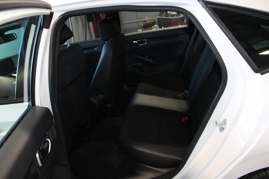 Used 2022 Honda Civic Sport image 11